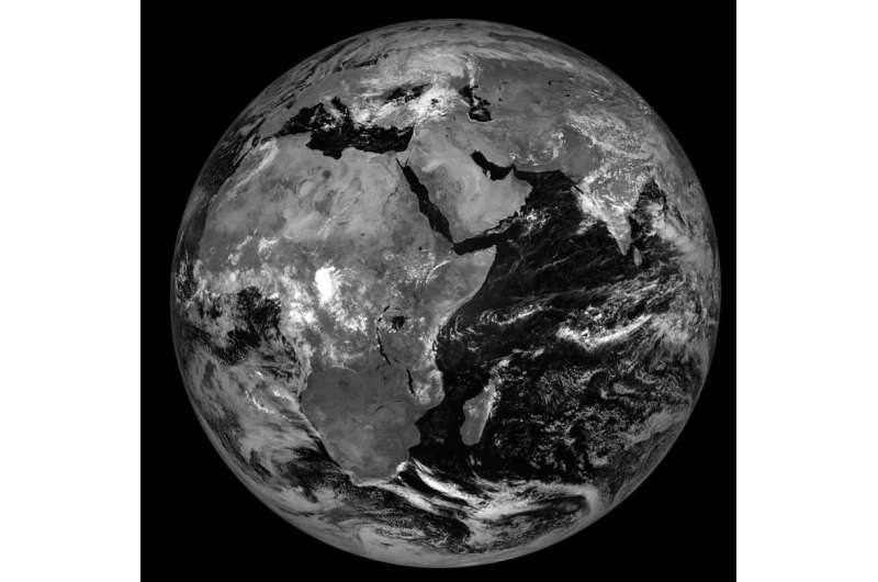 Meteosat-8 satellite's new position of 41.5°E provides weather and climate view over the Indian Ocean