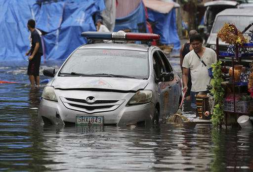 Typhoon leaves one dead, messes up Christmas in Philippines