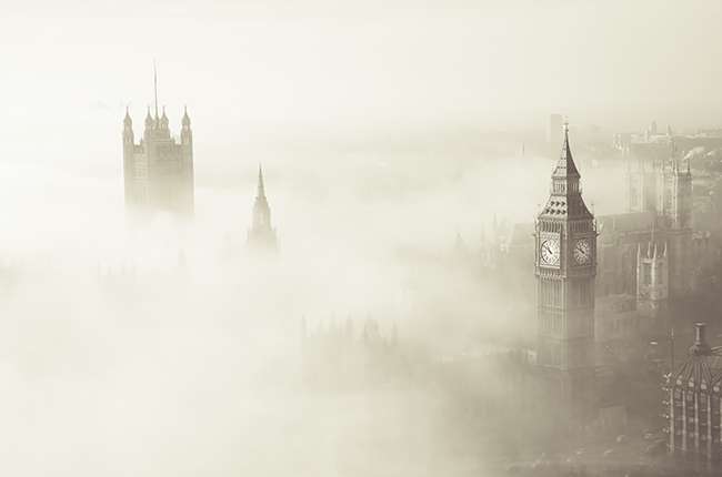 Researchers solve mystery of historic 1952 London fog and current Chinese haze