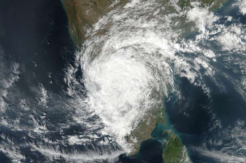 NASA provides 2 views of former Tropical Cyclone Vardah