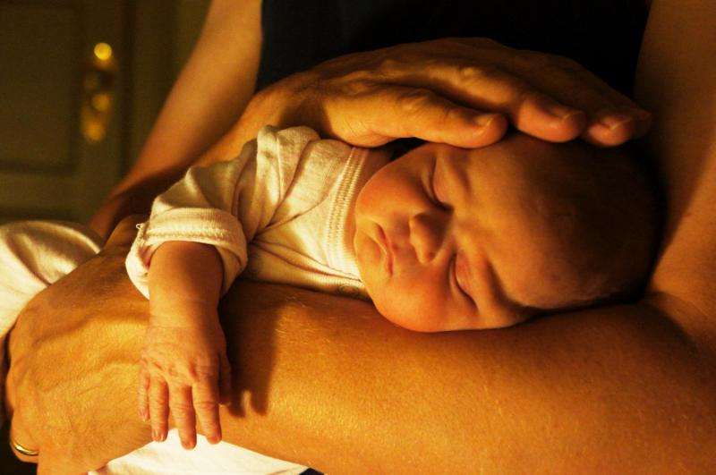 Antidepressive treatment during pregnancy can affect newborn brain activity