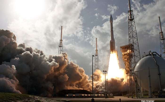 Awesome Atlas delivers next-gen high-speed Echostar 19 internet sat to orbit for America