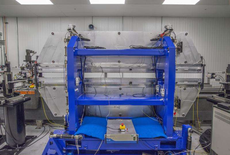 Berkeley Lab working on key components for LCLS-II x-ray lasers