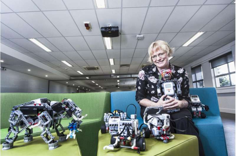 Child's play: Australia's newest roboticists see eye-to-eye with R2-D2