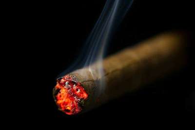 Cigar warnings: Do teens believe them?