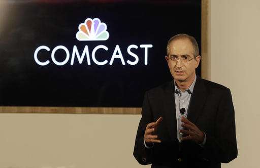 Comcast plans to launch wireless service next year