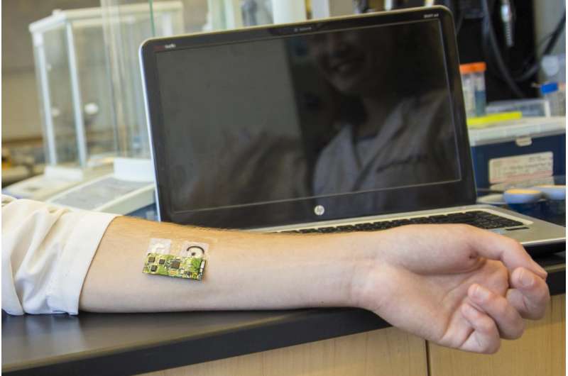Flexible wearable electronic skin patch offers new way to monitor alcohol levels