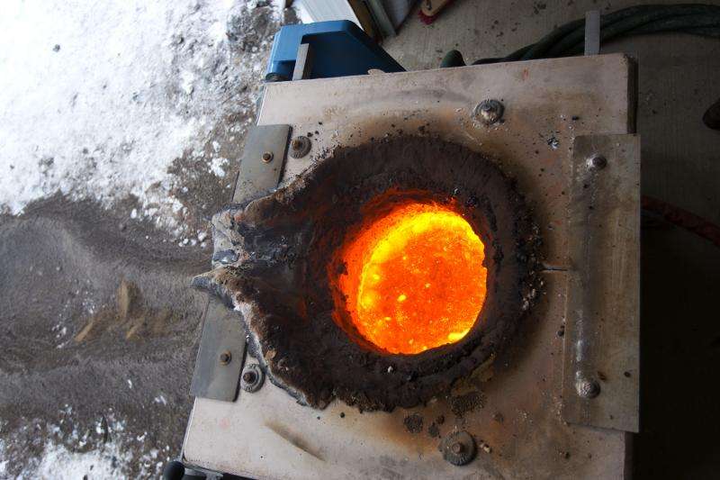 Geologists make their own lava to prep for explosive experiments