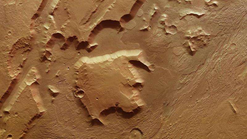 Image: Aeolis Mensae on Mars shows evidence of past tectonic activity