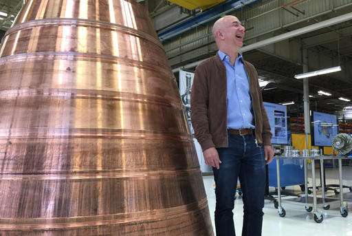 Jeff Bezos company planning human test space flights by 2017