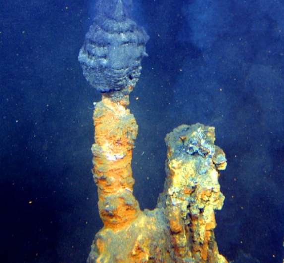 Life’s building blocks form in replicated deep sea vents