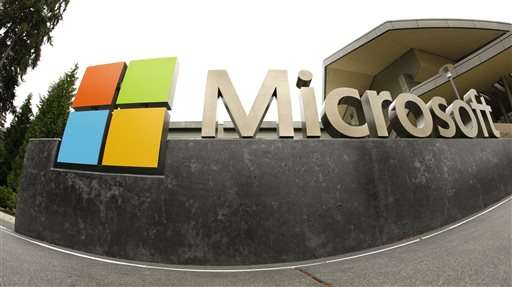 Microsoft cuts more jobs in troubled mobile unit