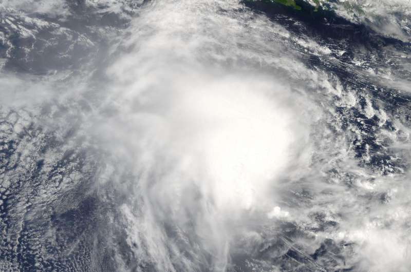 NASA finds heavy rainfall area increasing in Tropical Cyclone Yvette