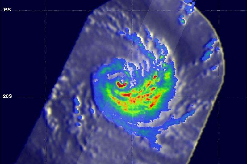NASA's GPM sees Tropical Cyclone Uriah start weakening trend