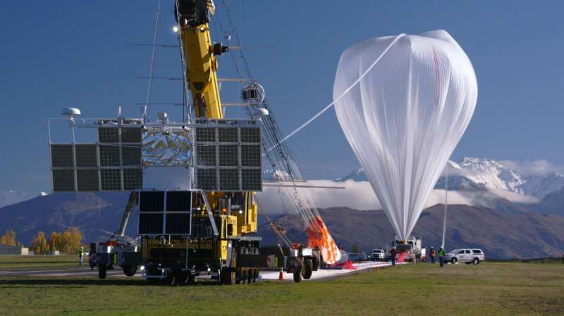 NASA super pressure balloon begins globetrotting journey