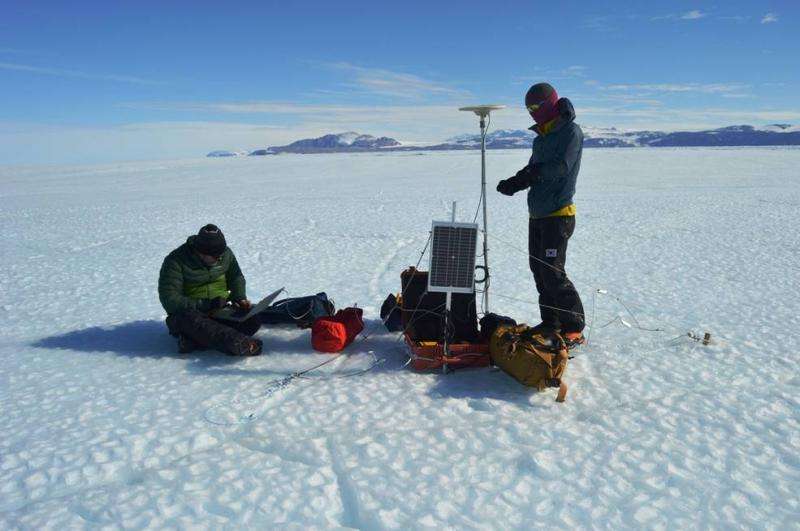 NASA tracking the influence of tides on ice shelves in Antarctica