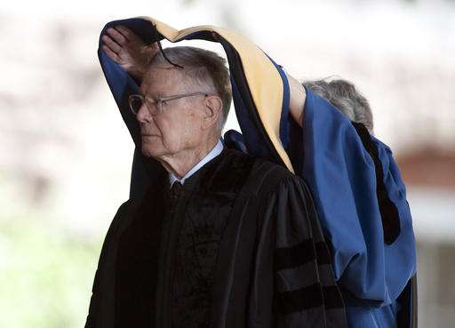 Nobel-winning economist Thomas Schelling dies at 95