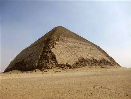 Particles could reveal clues to how Egypt pyramid was built