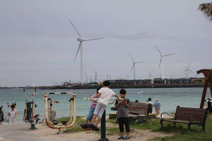 Research targets conflict over wind farming and renewable energy in Korea