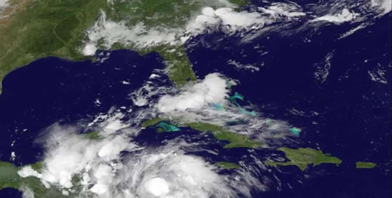 Satellite animation shows landfall of Hurricane Earl in Belize