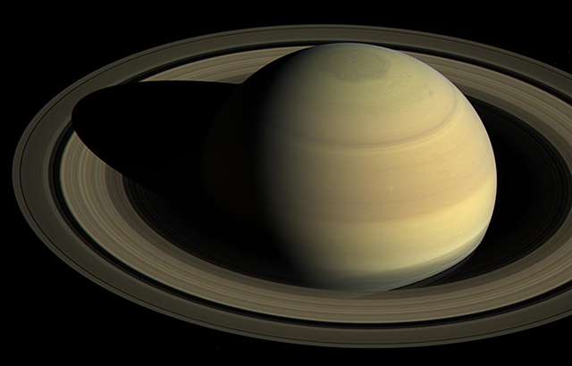Saturn’s gravity uncovered by satellite images