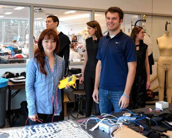 Senior's 3-D printed, sustainable clothing wins scholarship
