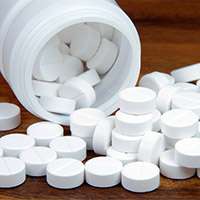 Shops selling too much paracetamol, survey reveals