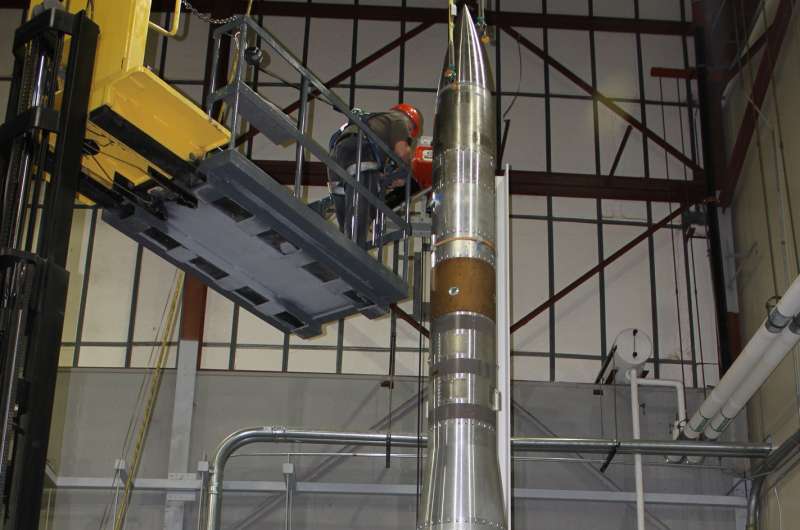 Sounding rocket EVE supporting tune-up of SDO EVE instrument