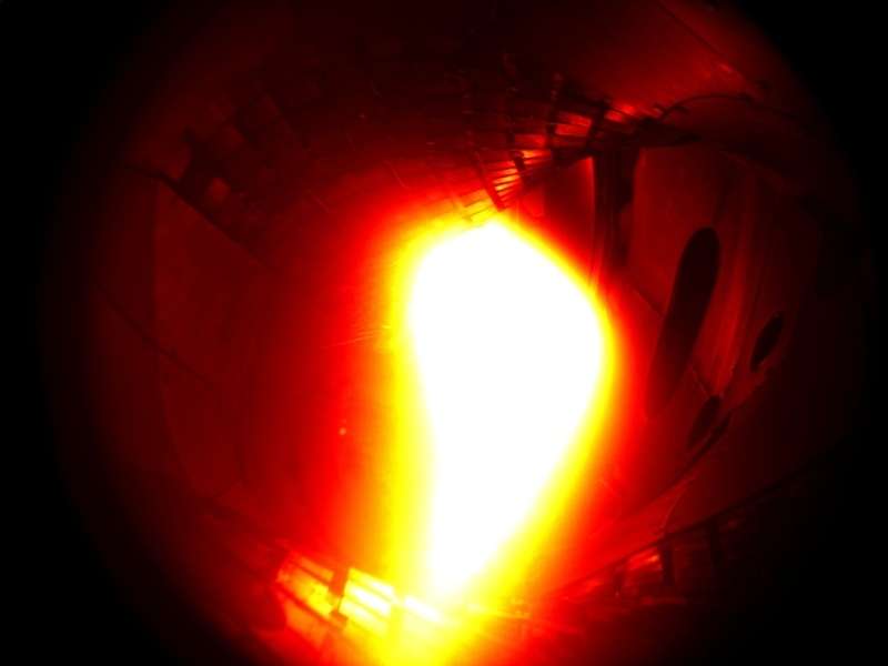 Start of scientific experimentation at the Wendelstein 7-X fusion device