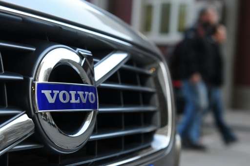 Swedish manufacturer Volvo, owned by China's Geely since 2010, has announced plans to test drive up to 100 of its driverless veh