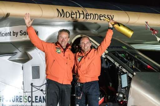 Swiss pilots Bertrand Piccard (R) and André Borschberg (L) hope to complete the first ever round-the-world solar flight