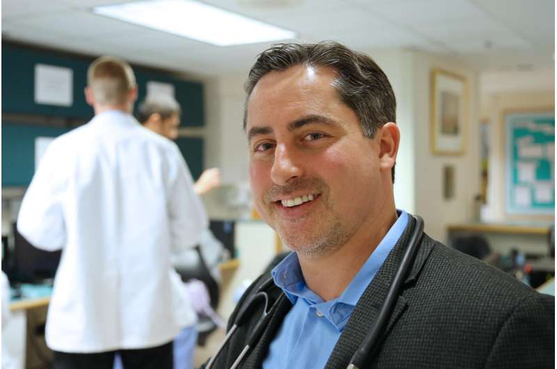 UNC cardiologist examines training, staffing, research in cardiac intensive care
