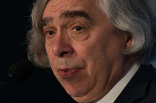 US Energy Secretary Ernest Moniz said that US public opinion and state and local policymakers were moving toward reducing carbon