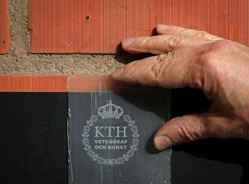 Wood windows? Swedes develop transparent wood material for buildings and solar cells