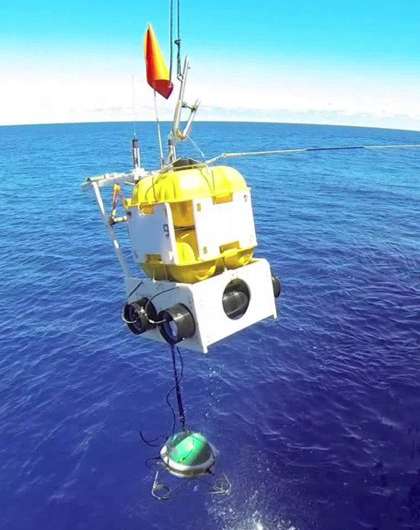 Scientists capture Earth’s “hum” on ocean floor