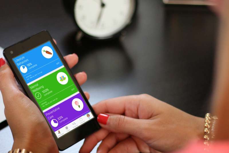 App lets patients work alone or with others to prevent, monitor, and reverse chronic disease