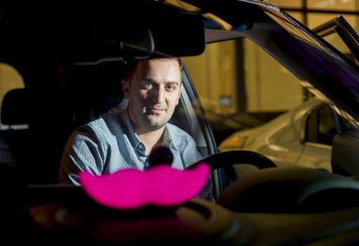 As Uber drove into PR pot hole, Lyft stepped on the gas