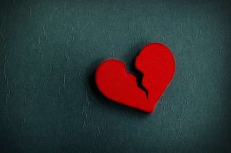 Broken hearts don't self-heal
