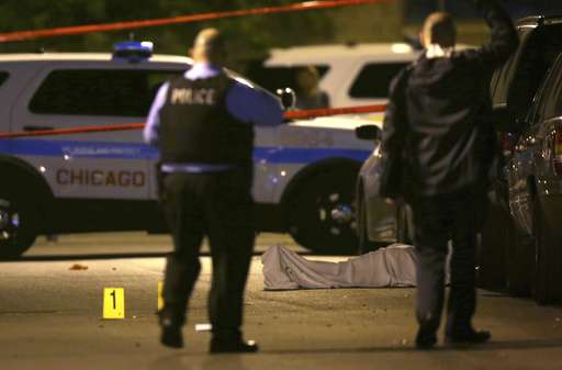Chicago tries to learn from New York crime fighting success