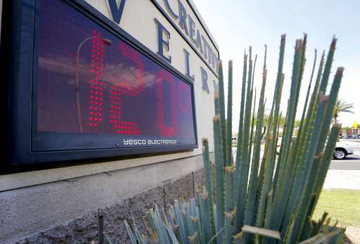 Child advocates urge back-seat alarms as 2 die in Arizona