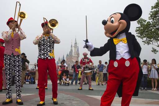 Disney to launch streaming services for movies, live sports