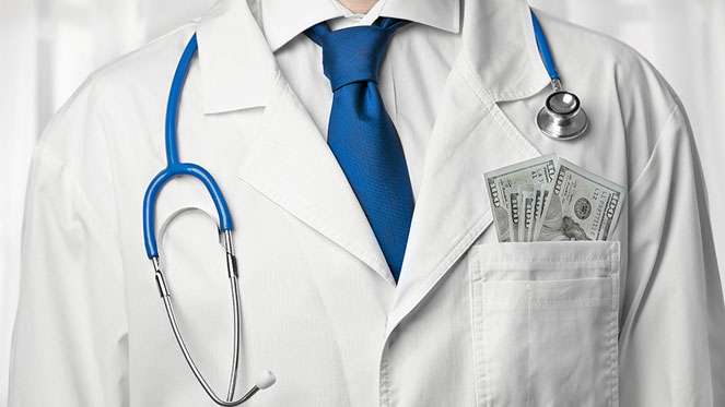 Doctors should be paid by salary, not fee-for-service, argue behavioral economists