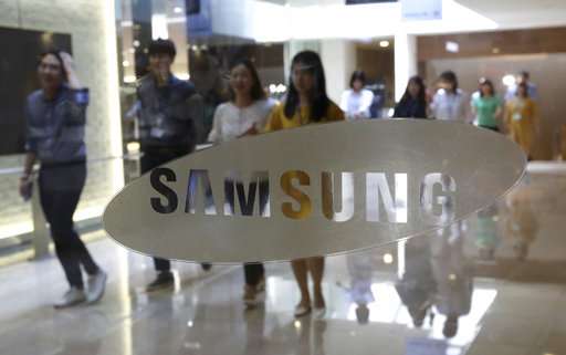 Samsung soars, sidestepping jailing of chief, Note 7 fiasco