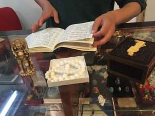 Student writing project exposes NYC’s illegal ivory trade