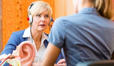 研究表明听力测试忽略了常见的听力损失形式