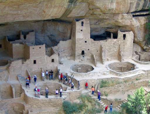 Turkey bones may help trace fate of ancient cliff dwellers