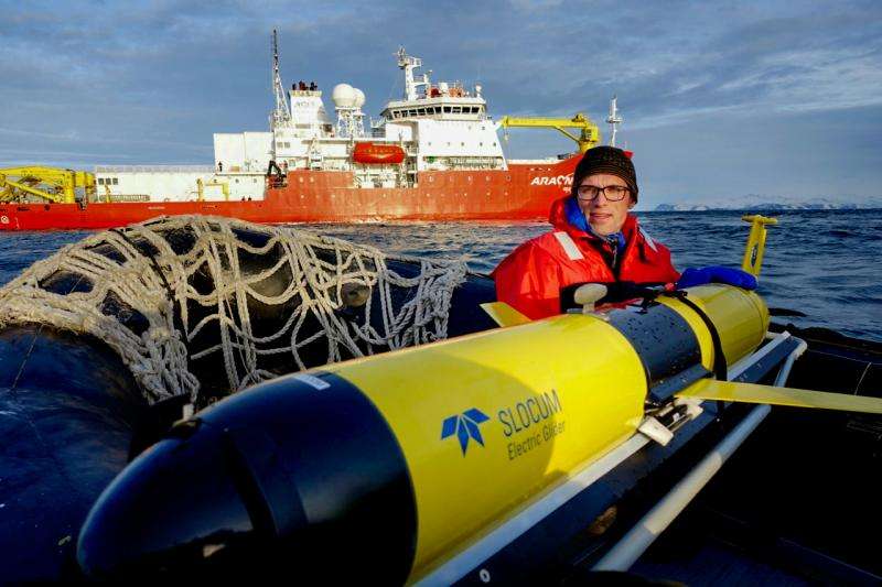 Underwater robots help predict how and when ice shelves collapse