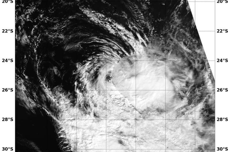 NASA sees Tropical Cyclone cook strongly affected by wind shear