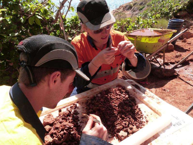 Cave dig shows the earliest Australians enjoyed a coastal lifestyle