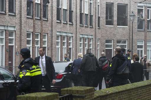 Dutch security officer held for suspected data leak